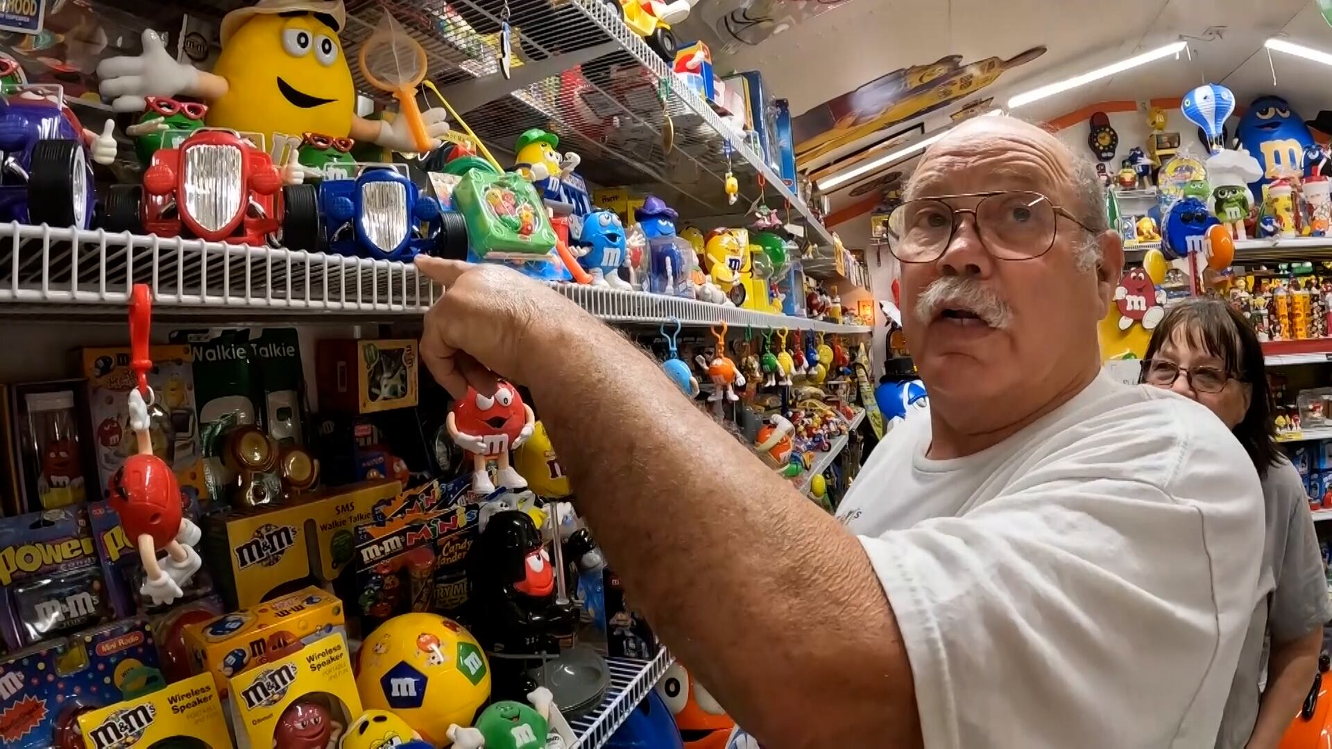 Couple's M&M collection becomes Illinois Route 66 museum