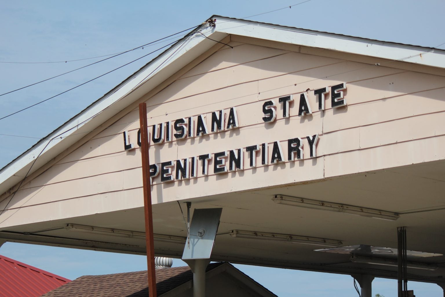 Former New Orleans rapper dies after prison stabbing