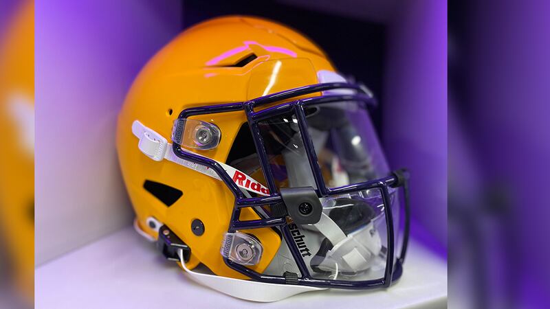 covid face mask for football helmet Facemask crafted exclusively for the Riddell SpeedFlex NFL unveils Oakley face shield,
