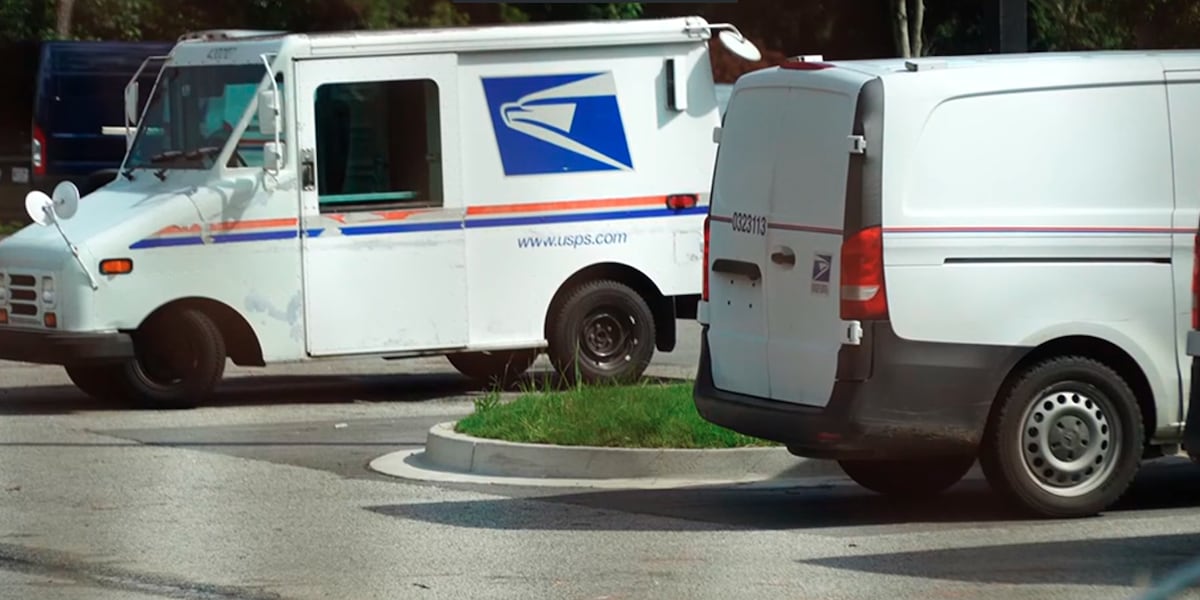 Man who attacked postal worker heading to federal prison