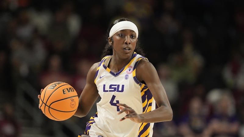 LSU guard Flau'jae Johnson brings the ball down court against Oklahoma during second half of...