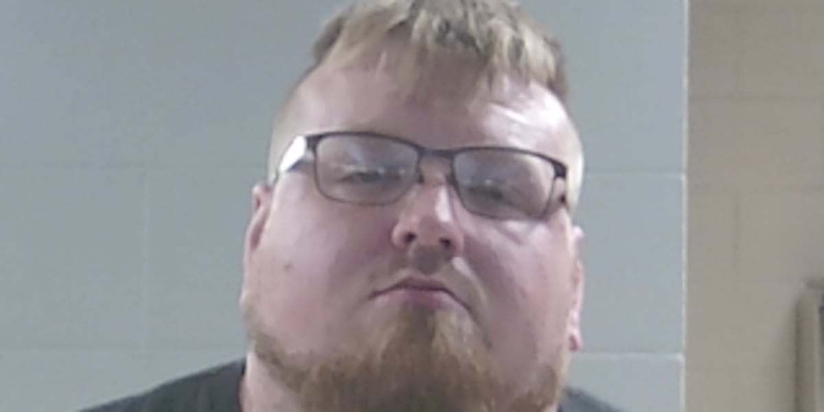 Man arrested after crash kills couple in Livingston Parish