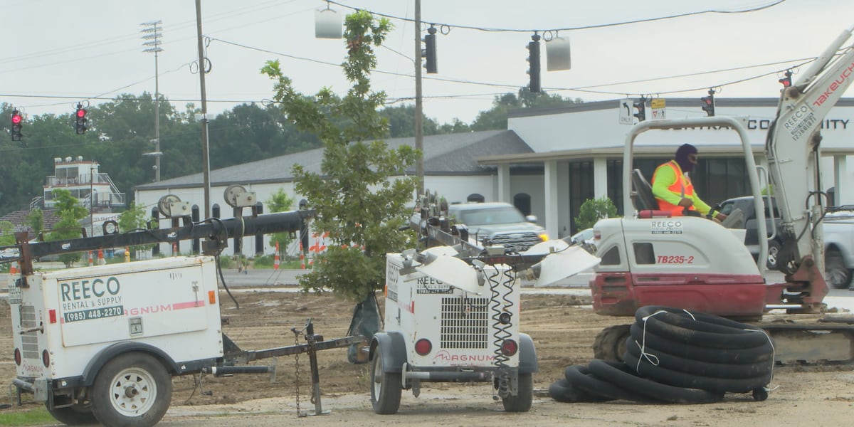Central Police urging drivers to avoid Hooper and Sullivan intersection