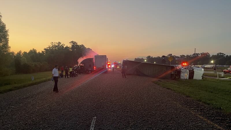 Crash on I-10 West past LA 415