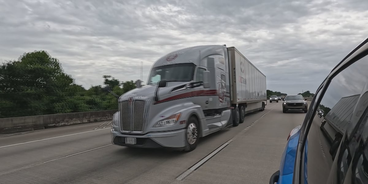 Right-lane-only rule for big rigs on I-12 proposed to La. transportation leaders