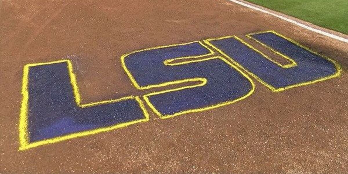 LSU advances to Super Regionals with 5-2 win over Rice