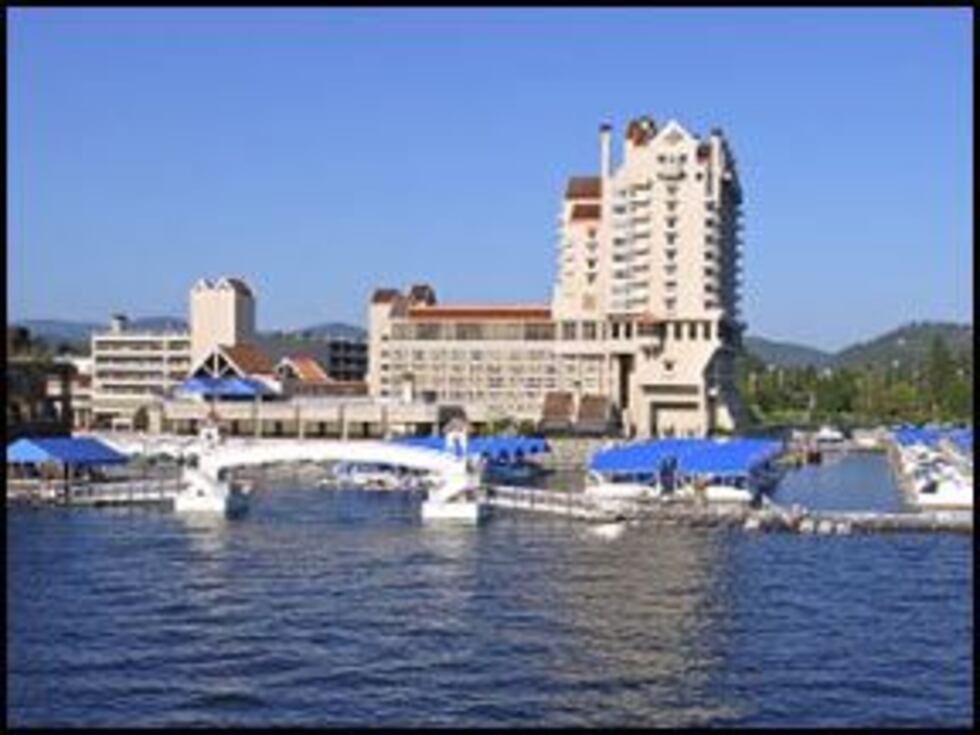 Couer d"Alene Resort (Picture source: www.cdaresort.com)