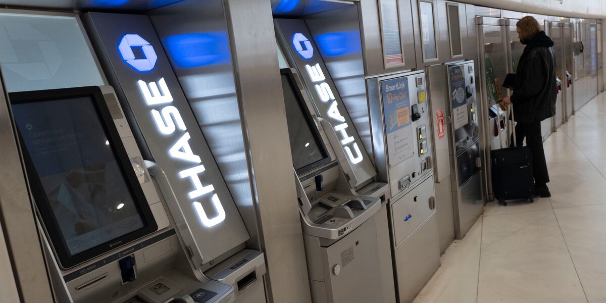 Chase Network Unexplained outage at Chase Bank leads to interruptions at Zelle ...