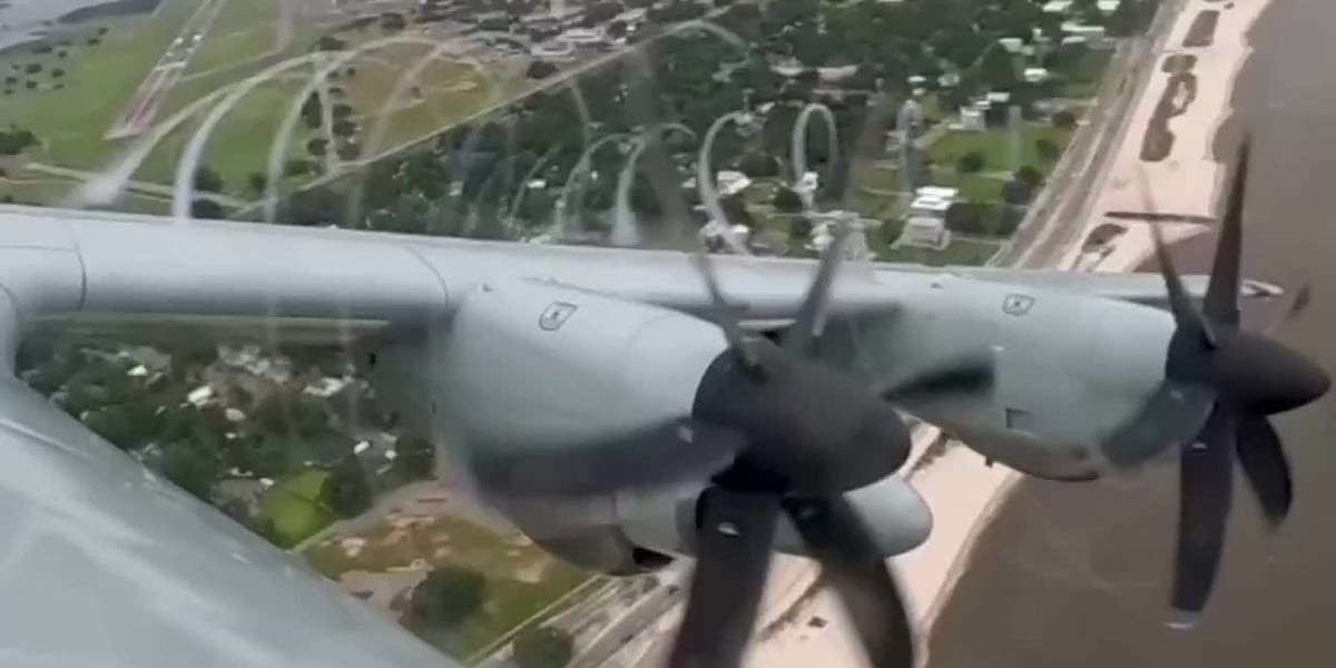 Hurricane Hunter captures stunning video