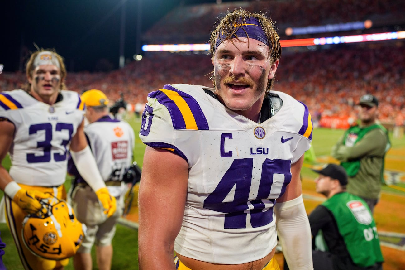 LSU vs Clemson weather update: Lane Kiffin debut hit by lightning delay
