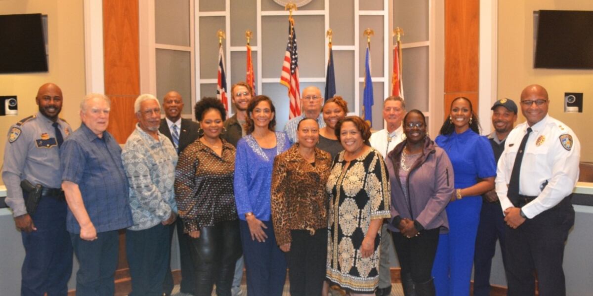 Brpd CONGRATS: Residents graduate from BRPD Citizens Academy