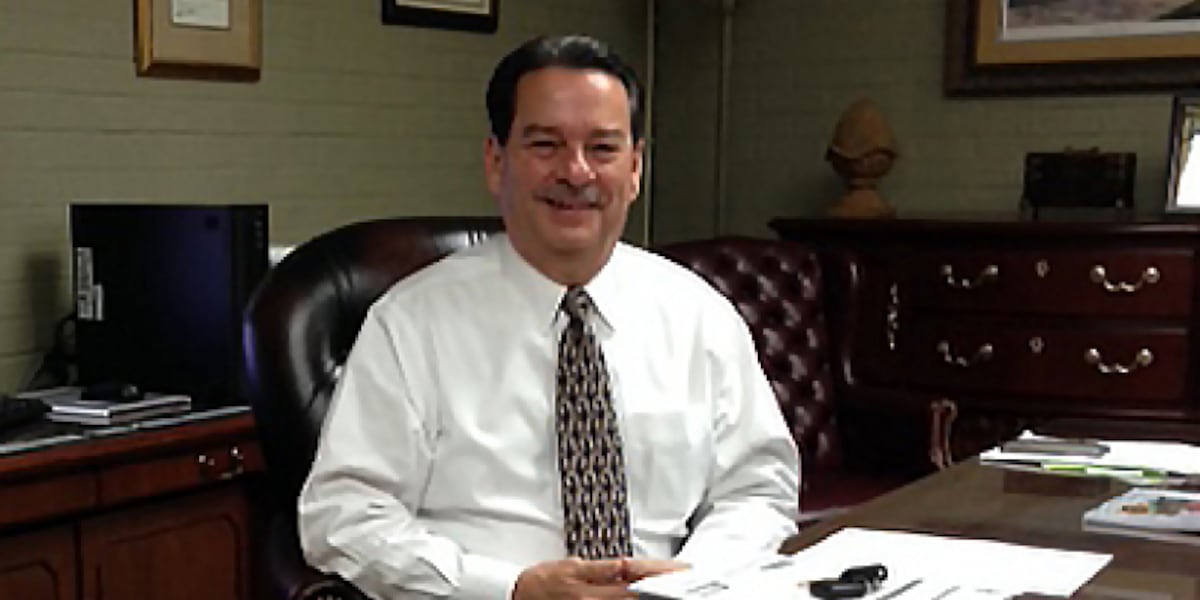 Long-time Denham Springs mayor to retire at end of third term