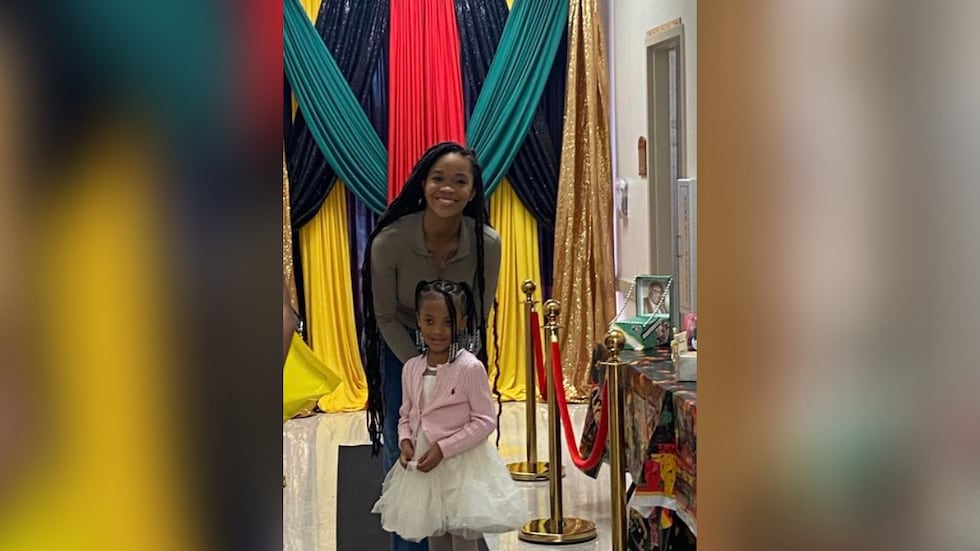 Actress and author Quvenzhané Wallis visits The Dufrocq School.