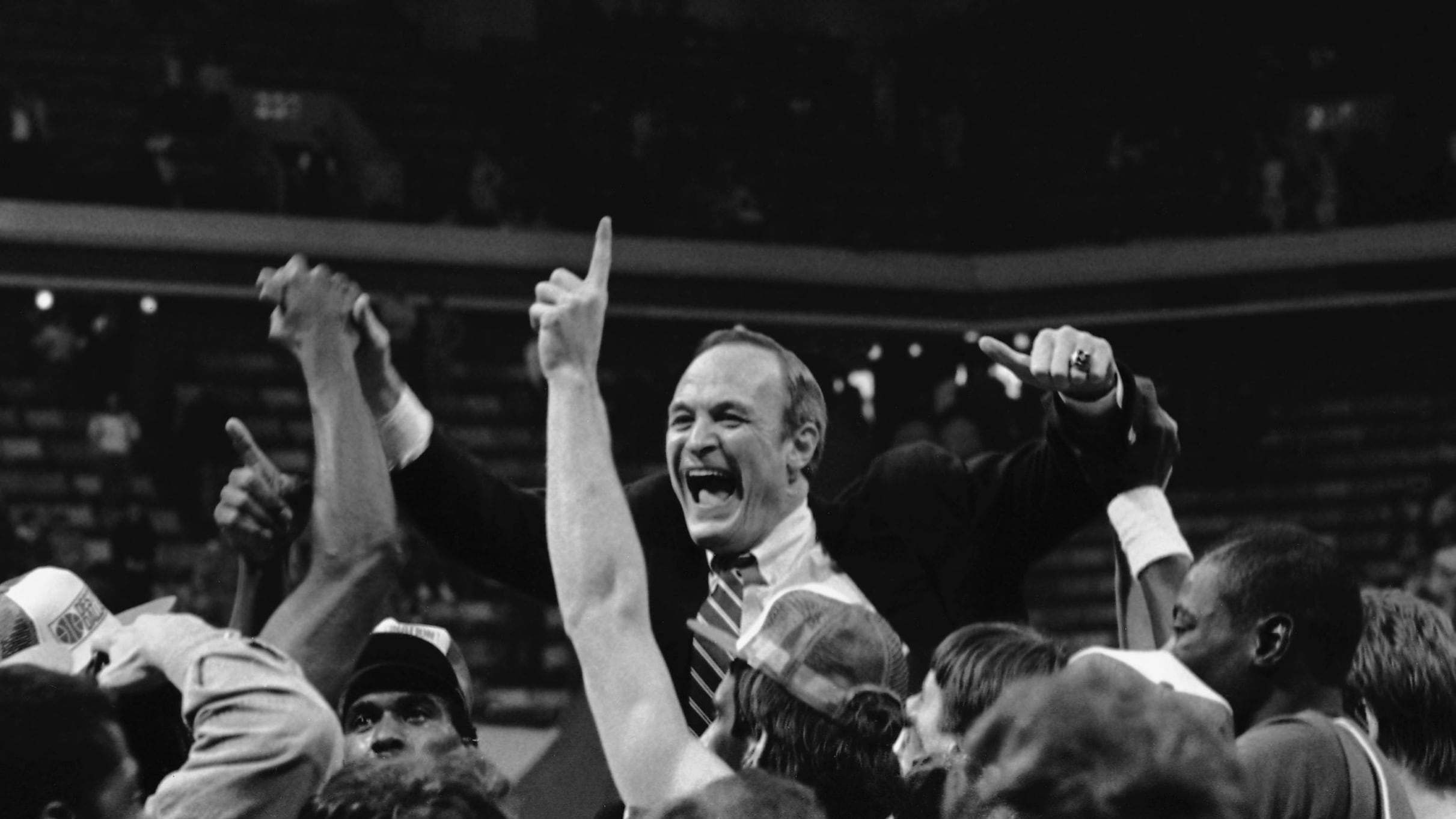 LSU basketball legend Dale Brown dies at 90 1 LSU basketball legend Dale Brown dies at 90